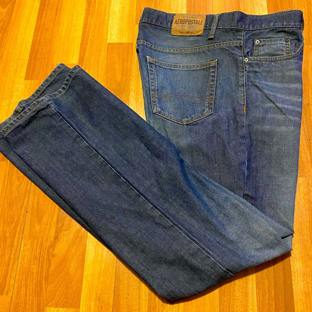 34x34 Aeropostale Jeans Relaxed Fit Light blue (fast ship)smoke free home*